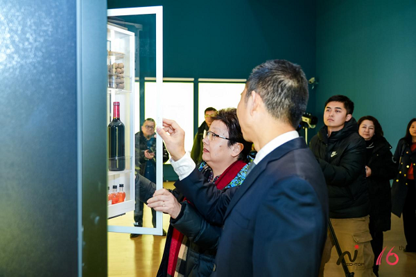 家电东芝冰箱的高端哲学爱游戏平台成就艺术品(图1)