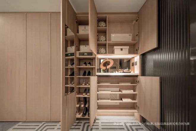 售楼处发布:时代潮派以品质铸就传奇!ayx爱游戏app聚焦招商时代潮派(图6) 售楼处发布:时代潮派以品质铸就传奇!ayx爱游戏app聚焦招商时代潮派(图6)