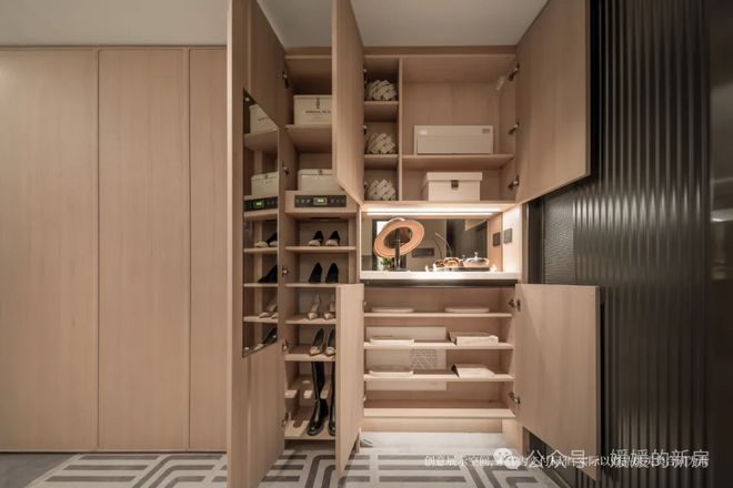 售楼处发布：时代潮派以品质铸就传奇!ayx爱游戏app聚焦招商时代潮派(图9)